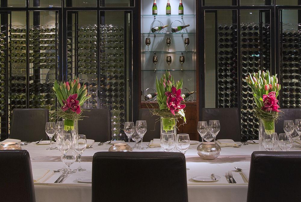 The Westin Melbourne Hotel Kültér fotó The Wine Room